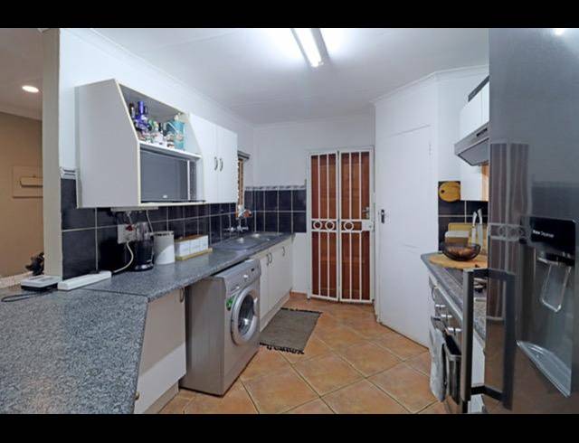 2 BEDROOM HOUSE FOR SALE IN ZWARTKOP
